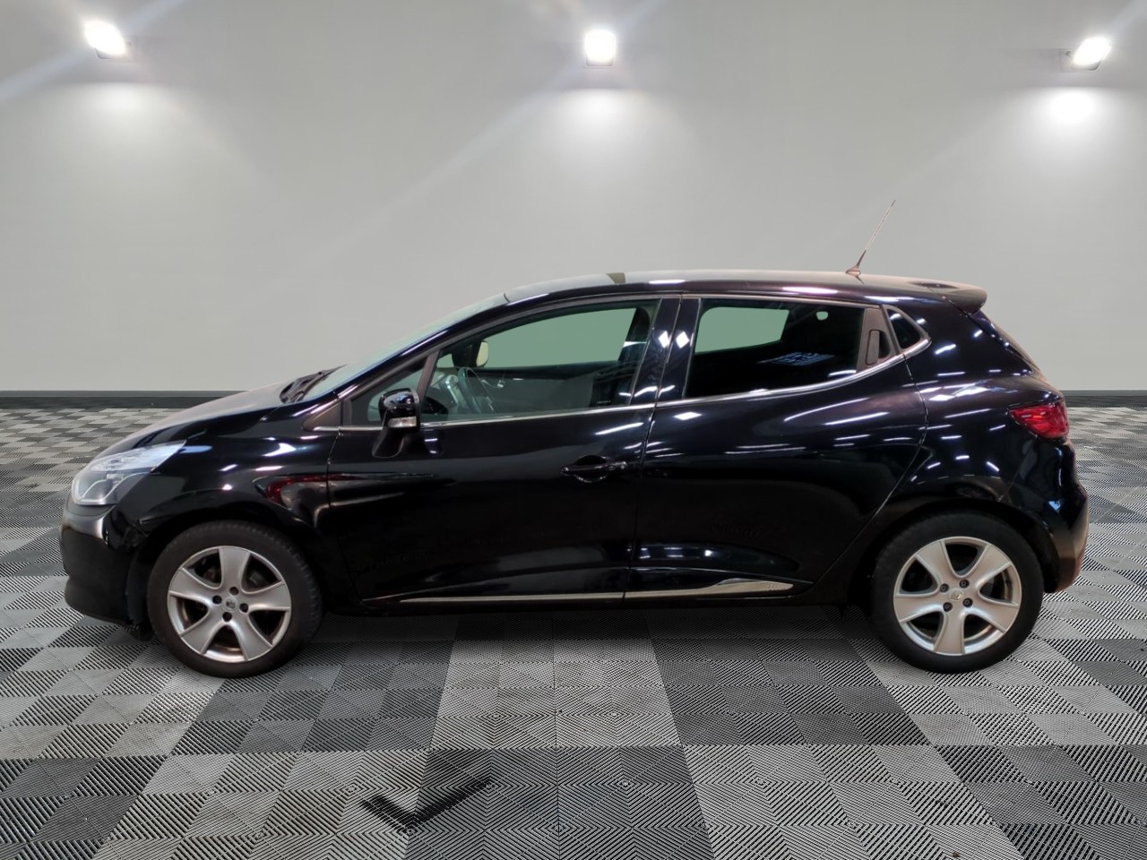 A WEBP gallery image